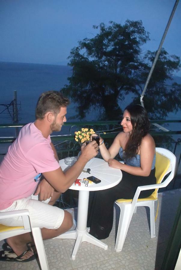 Appartamento Empress Corfu Perama  Esterno foto